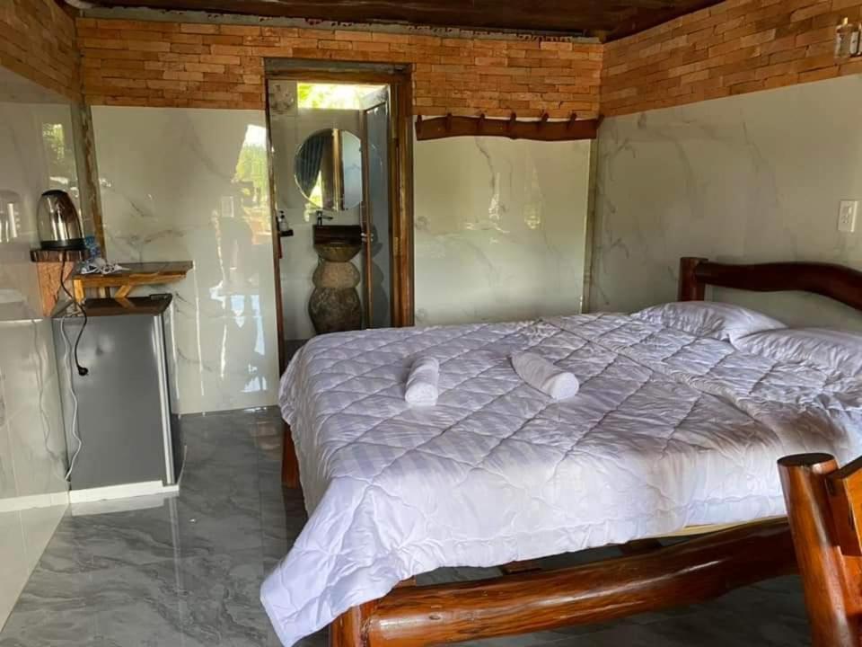 Ngoc Tien Farmer Eco Lodge Cat Tien Bagian luar foto