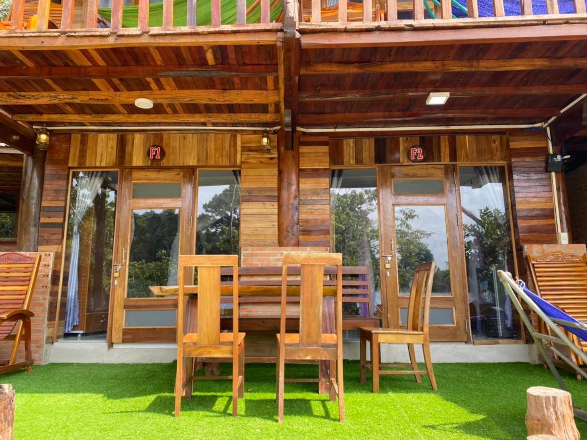 Ngoc Tien Farmer Eco Lodge Cat Tien Bagian luar foto