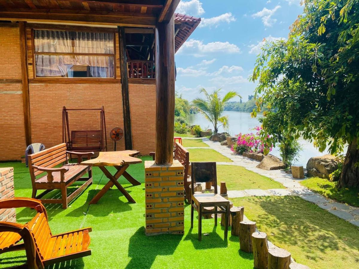 Ngoc Tien Farmer Eco Lodge Cat Tien Bagian luar foto