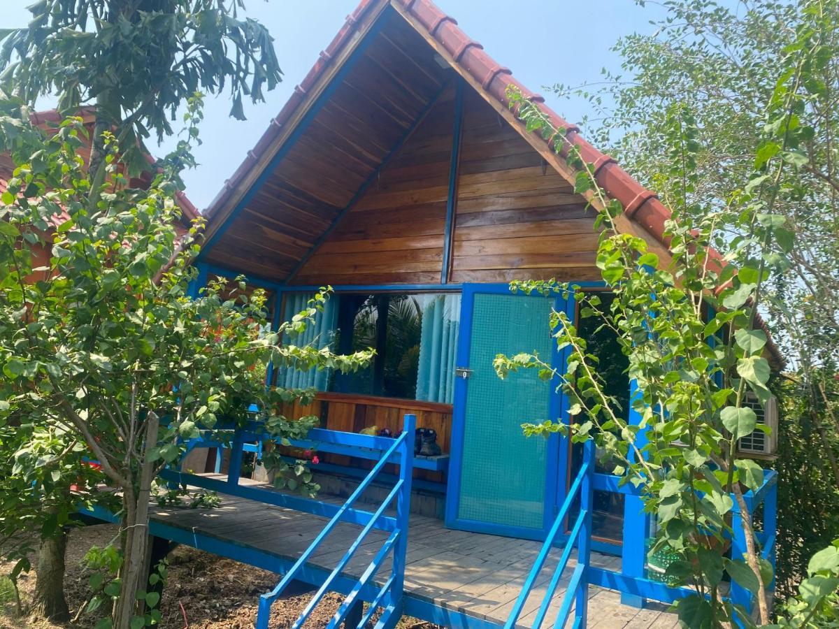 Ngoc Tien Farmer Eco Lodge Cat Tien Bagian luar foto